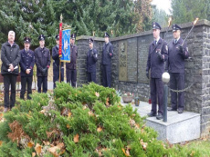 Feuerwehr Hintermeilingen - Volkstrauertag